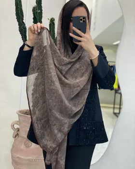شال کبریتی لبه دوری ساتن