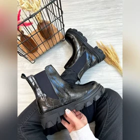 بوت دوکش سنگی