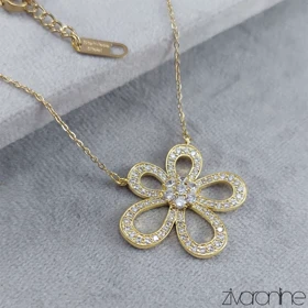 پلاک و زنجیر زنانه مدل گل پنچ پر طلایی 50036