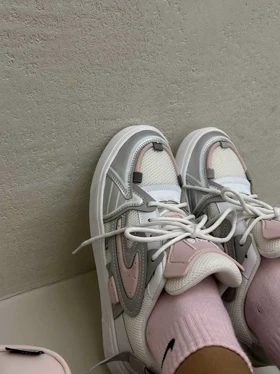 کتانی TRAVIS SCOTT