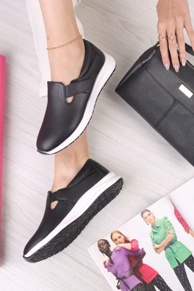 کفش پرسنلی زنانه آیدا چسبی