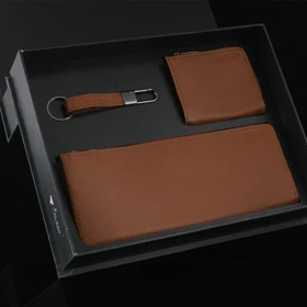 ست هدیه مردانه چرم یلسان رادمهر کد RDN-KIA-HRM-092