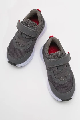 کفش پیاده روی بچگانه mnpc