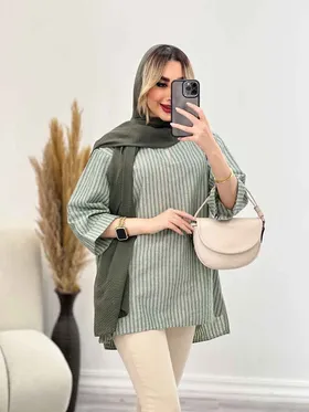 مانتو یقه چاک آستین پاکتی
