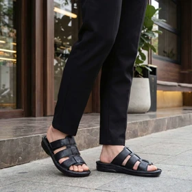 صندل چرم مردانه مدل سوسای