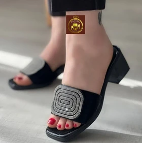 صندل روفرشی نگینی مجلسی زنانه جلو مربع