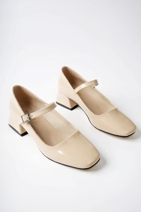 کفش پاشنه‌بلند کلاسیک زنانه موگو muggo