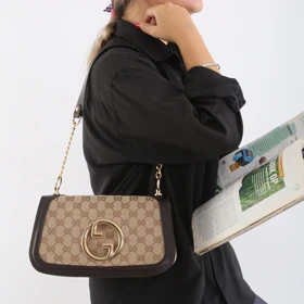 کیف مجلسی زنانه مدل هلین شیک با یراق آلات رنگ ثابت