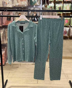 بلوز شلوار جلو دکمه‌ای سایز  نرمال سیاه اینجه کد24017