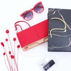 کیف پول لایتا LAITA (قرمز)