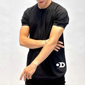 تیشرت بیسیک اسلیم فیت نخ پنبه در رنگ سفید و مشکی