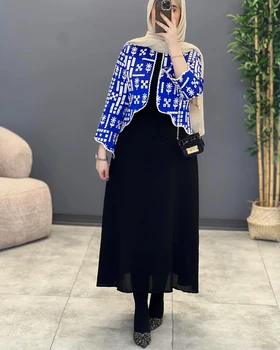 کت و سارافون سوزن‌دوزی