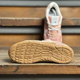 کتانی زنانه نیوبالانس میو