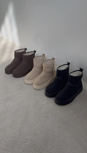 نیم بوت پشمی اگ زنانه 2