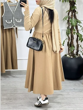 پیراهن و ژیله کاتلیا