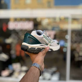 کتانی میزونو کرم سبز سایز بزرگ کد 6788