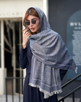 شال ژاکارد طرح Loewe 20700