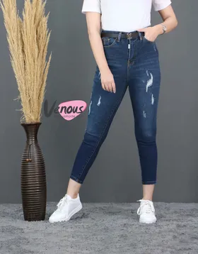 شلوار جین آبی تیره زاپ‌دار