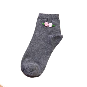 جوراب گلدوزی