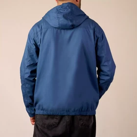 بادگیر BERSHKA