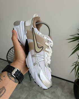 کتانی نایک V2K NIKE رنگ سفید کرم