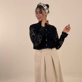 شومیز گیپور سنگدوزی (مشکی)