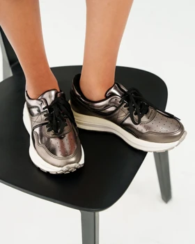 کفش راحتی زنانه مدل Stradivarius Sneakers - SKS66