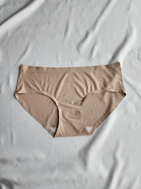 شورت ساده لیزری کد: 6082