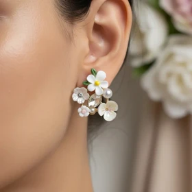 گوشواره زنانه مدل نوبهار طرح گل چندرنگ با نگین و مروارید تزئینی