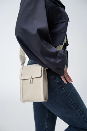 کیف دوشی مدل David Jones CM7438
