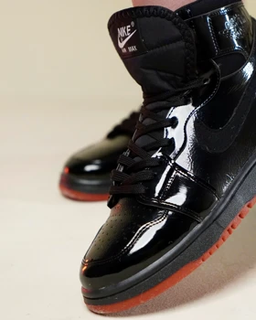 کتانی ساقدار زنانه جردن 1 (ولنتینو)