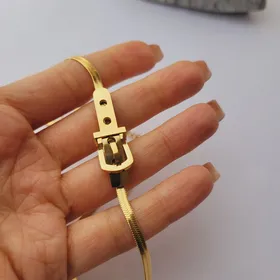گردنبند زنانه استیل ماری طرح کارتیر کمربندی