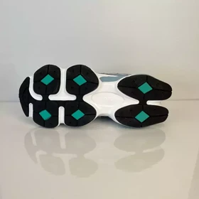 کفش روزمره مردانه نیوبالانس مدل 9060 با رویه چرم طوسی سفید