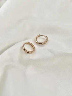 گوشواره حلقه‌ای چند ضلعی