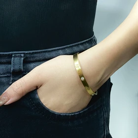 دستبند بنگل کارتیر E23