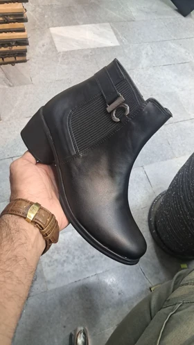 نیم بوت بغل کشی