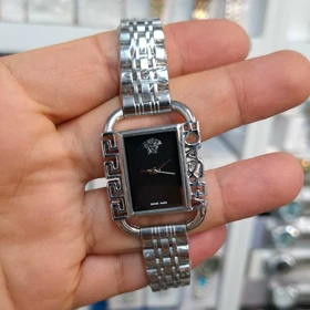 ساعت مچی زنانه ورساچه Versace موتور کوارتز باکیفیت و طراحی زیبا