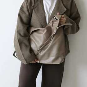 کیف زنانه بزرگ مدل آیلانا