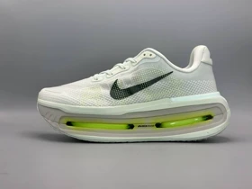 کتانی نایکی ایر زوم وومرو پریمیوم سفید فسفری/Nike