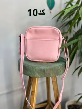 کیف نیارا