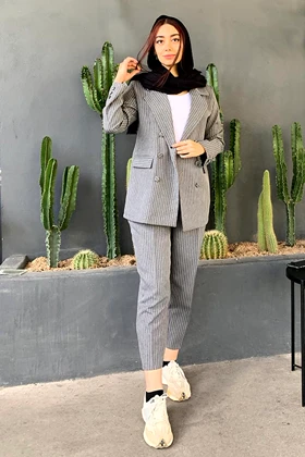 خرید عمده کت و شلوار زنانه پارچه دیپلمات قیمت عمده 540 تومن