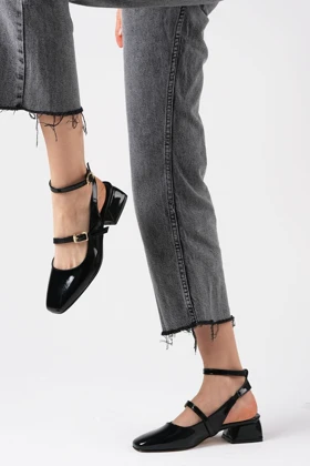 کفش پاشنه‌بلند کلاسیک زنانه میوگوستو mio-gusto