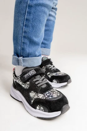 کفش پیاده روی بچگانه mnpc mnpc