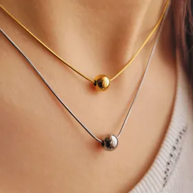 گردنبند ماری نازک با آویز گوی شیک