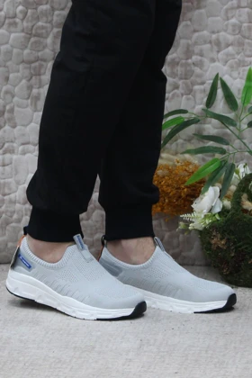 کفش های روزمره مردانه kinetix