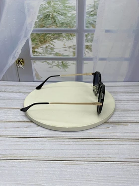 عینک آفتابی Ray-Ban مدل RB 7187D فریم ترکیب کائوچو و فلز، عدسی کریستال UV400