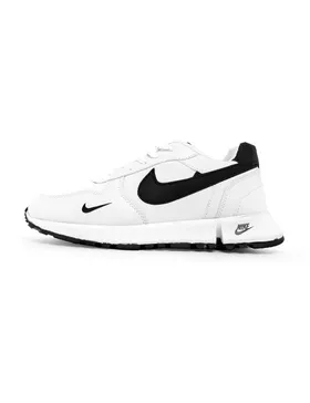کفش ورزشی زنانه Nike