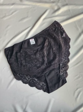 شورت نخ و دانتل هانکس ترک کد: 5786