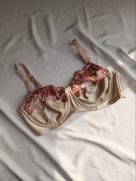 سوتین تک فنردار تک لایه برند LAVENDER کد: 2090