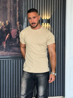 تیشرت ورزشی Fit-shert کبریتی کرم